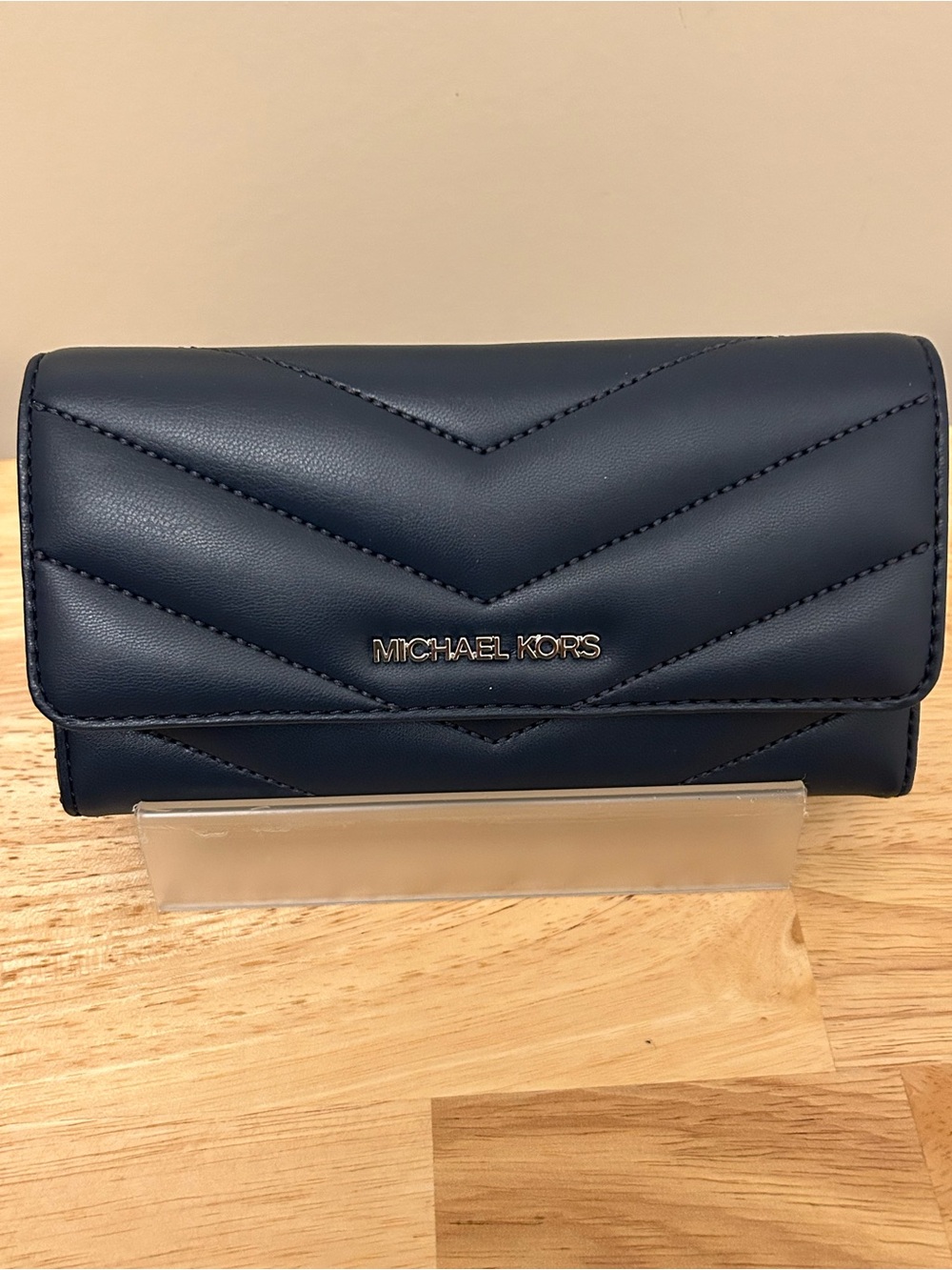 Michael Kors Jet Set Travel Large Navy Trifold Quilted Leather Wallet